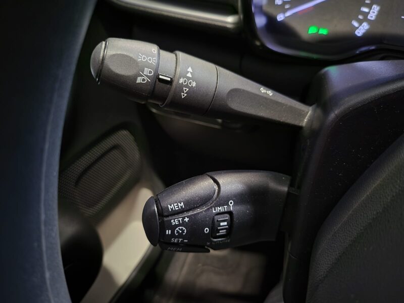 CITROEN C3 III 1.2 VTi 82cv GRAPHIC 2ème main / ENTRETIEN COMPLET