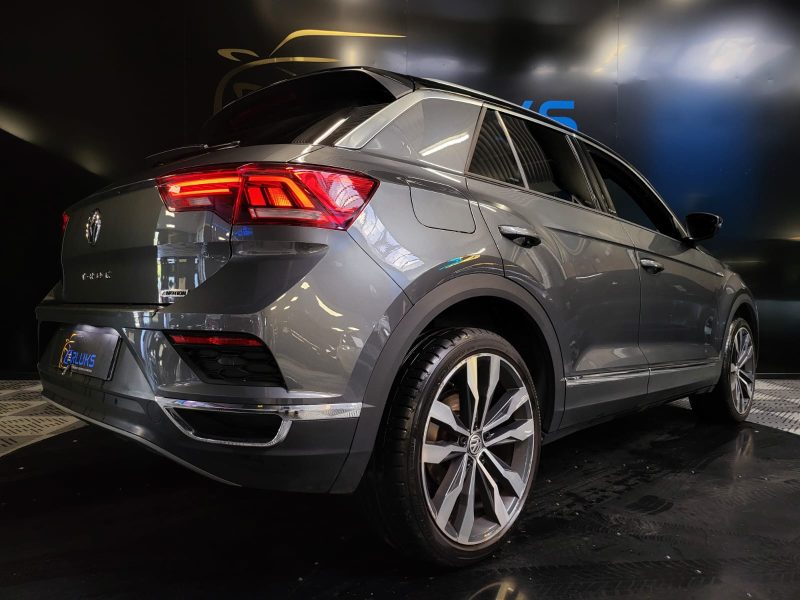 VOLKSWAGEN T-ROC 2.0 TSI 4motion FIRST EDITION 190cv / TOIT OUVRANT / CARPLAY / DSG7