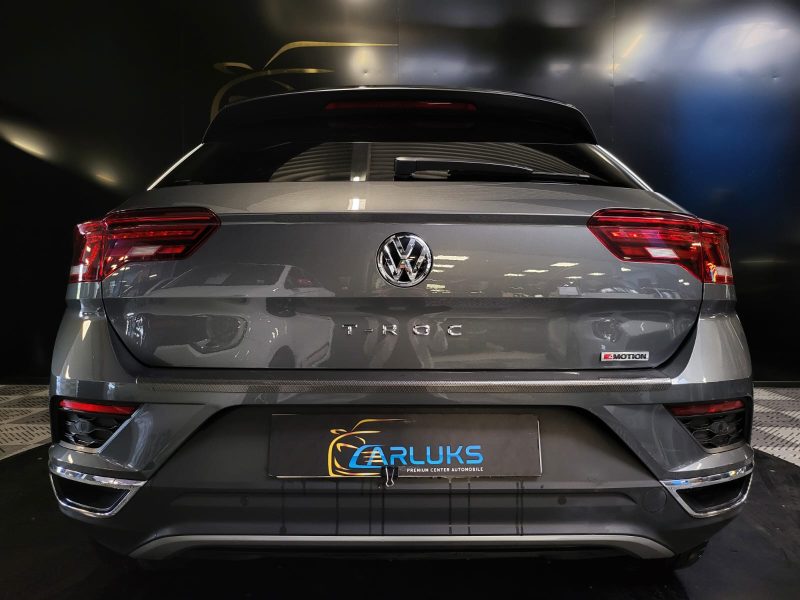 VOLKSWAGEN T-ROC 2.0 TSI 4motion FIRST EDITION 190cv / TOIT OUVRANT / CARPLAY / DSG7