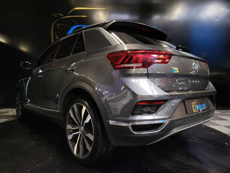 VOLKSWAGEN T-ROC 2.0 TSI 4motion FIRST EDITION 190cv / TOIT OUVRANT / CARPLAY / DSG7