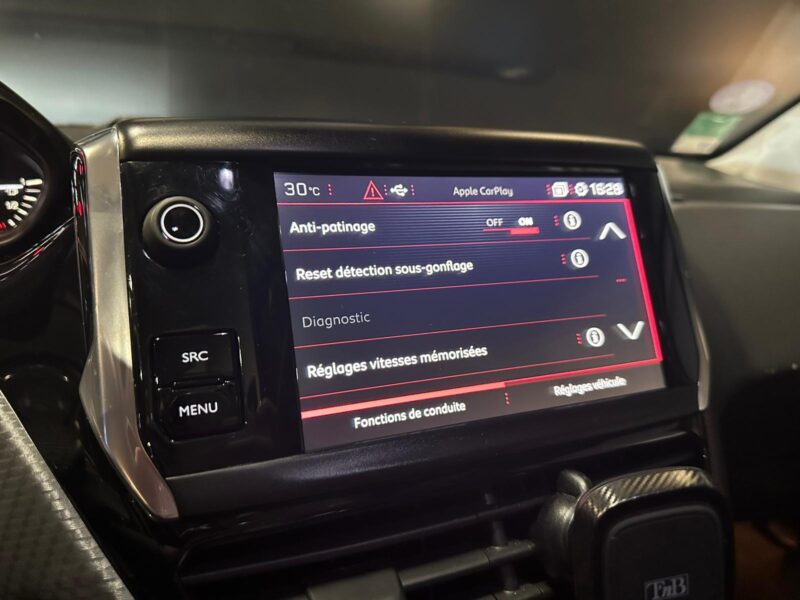 PEUGEOT 208 GT-line 1.2 Puretech 110cv EAT6 , Toit pano , Caméra