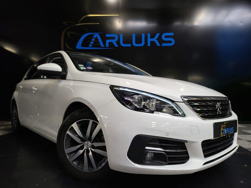 PEUGEOT 308 II 1.2 THP 110cv ALLURE PACK / TOIT PANORAMIQUE / CARPLAY / CAMERA