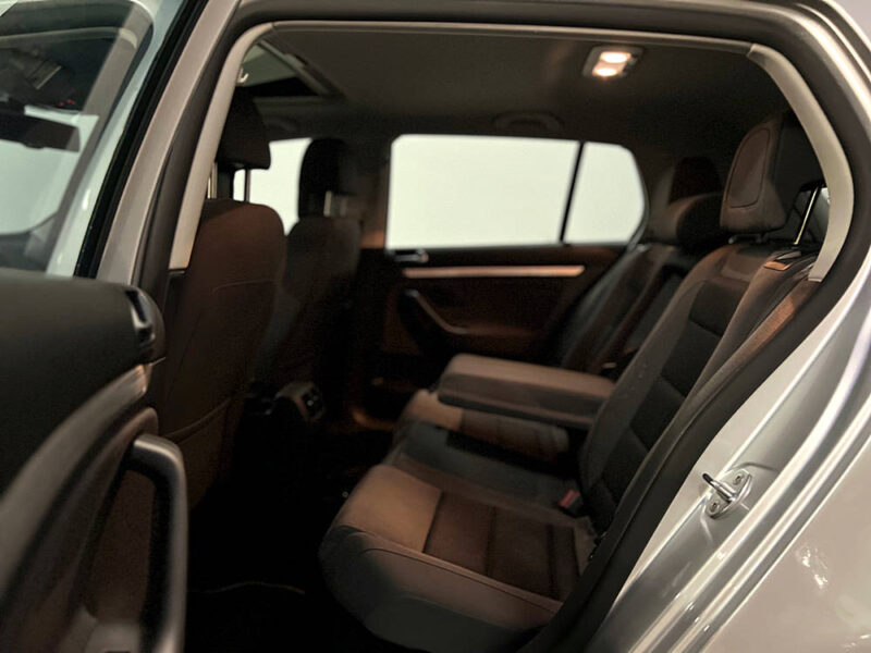 VOLKSWAGEN GOLF R32 250CH DSG