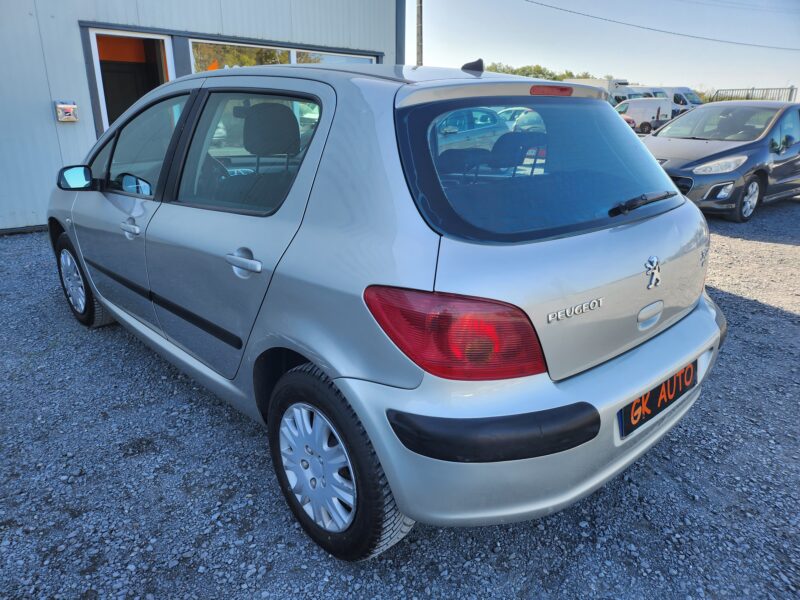 PEUGEOT 307 HDI 90CV CONFORT 2007 206000 KM 
