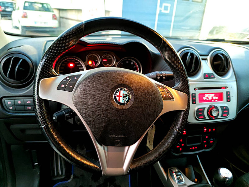 ALFA ROMEO MITO 2011