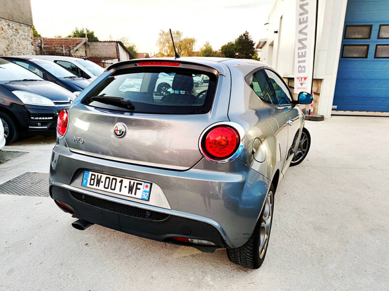 ALFA ROMEO MITO 2011