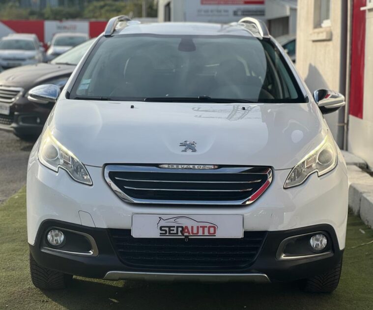 PEUGEOT 2008 2015