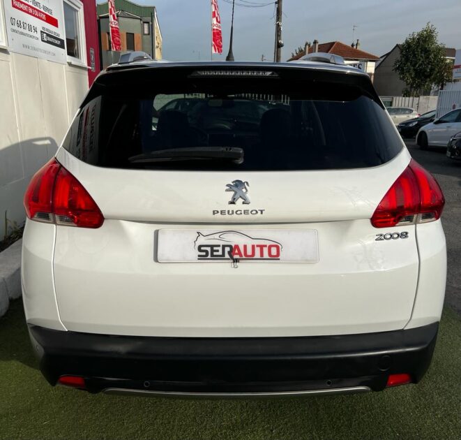 PEUGEOT 2008 2015