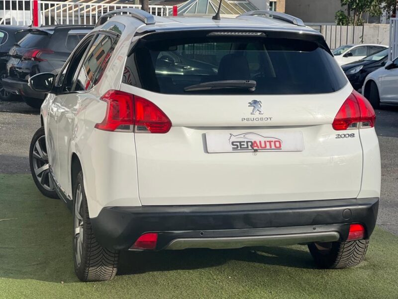 PEUGEOT 2008 2015