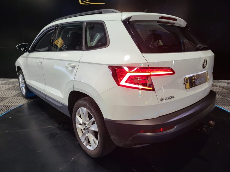 SKODA KAROQ 1.5 TSI 150cv Style DSG7 // APPLE CARPLAY/SIEGES CHAUFFANTS/ATTELAGE/CAMERA