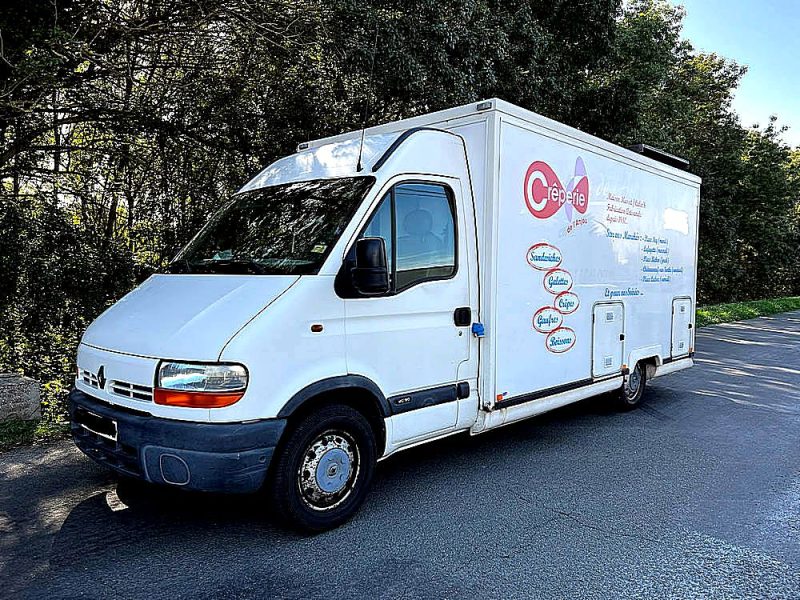 RENAULT MASTER dci  food truck creperie