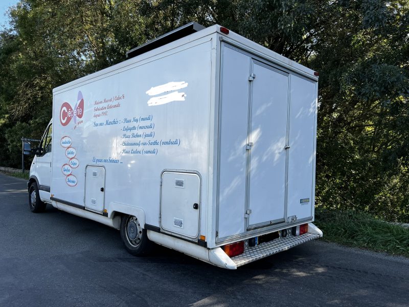 RENAULT MASTER dci  food truck creperie