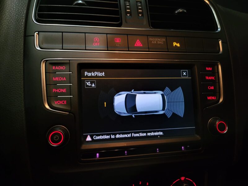 VOLKSWAGEN POLO 1.4 TDI 90cv Confortline // GPS/BLUETOOTH/RADAR-AV-AR