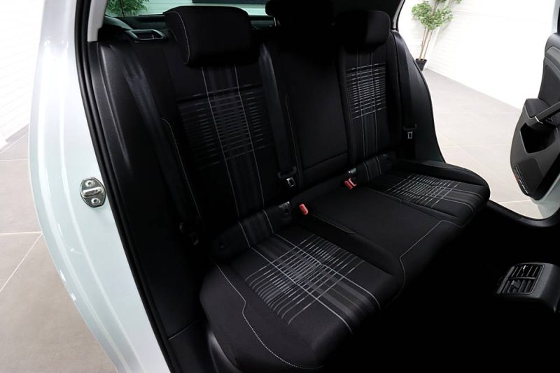 VOLKSWAGEN GOLF VII 2016