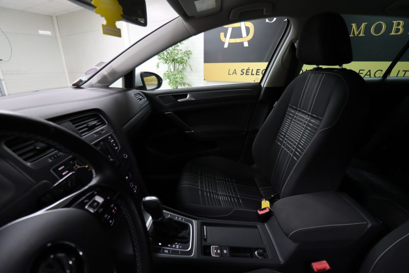 VOLKSWAGEN GOLF VII 2016