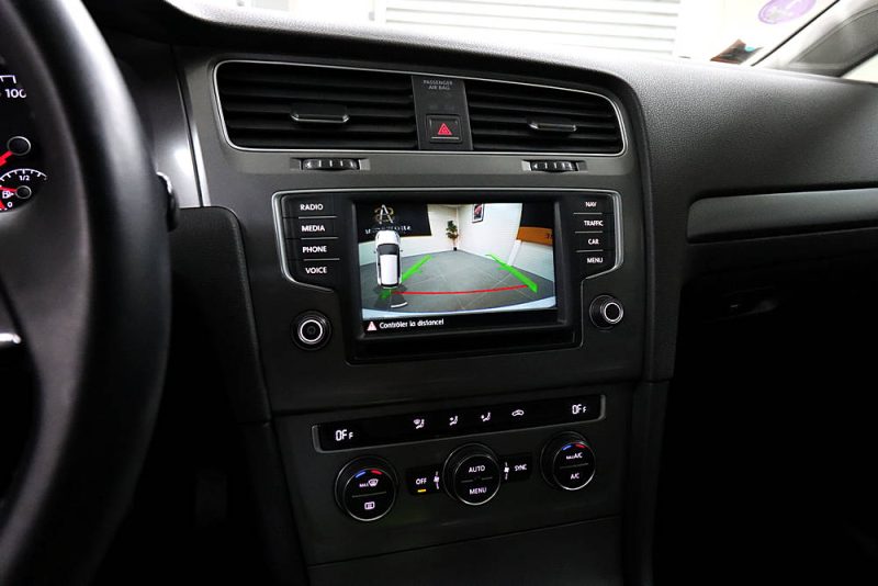 VOLKSWAGEN GOLF VII 2016