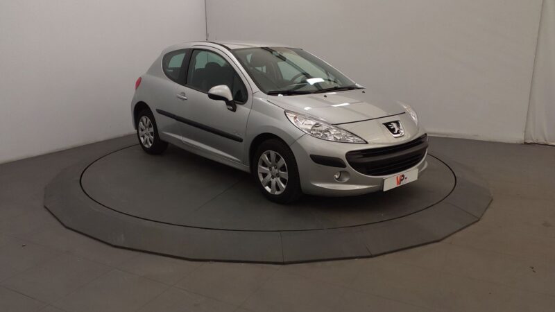 PEUGEOT 207 2009