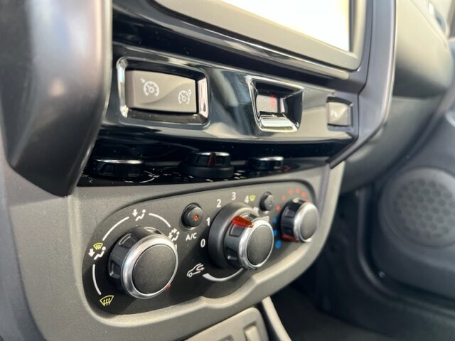 Dacia Duster TCe 125 4x2 Black Touch