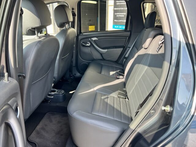 Dacia Duster TCe 125 4x2 Black Touch