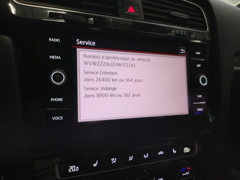 VOLKSWAGEN GOLF VII 7 GTI 230cv CARPLAY / CAMERA/ AIDES A LA CONDUITE