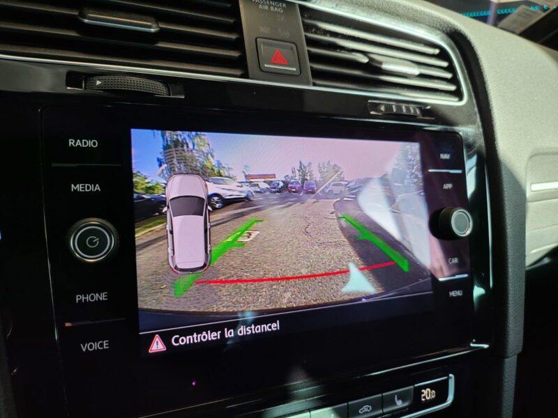 VOLKSWAGEN GOLF VII 7 GTI 230cv CARPLAY / CAMERA/ AIDES A LA CONDUITE