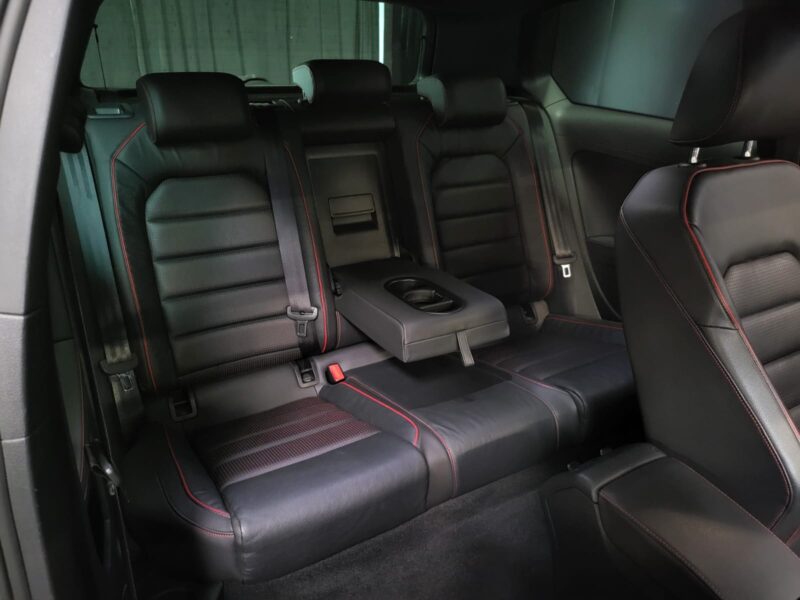 VOLKSWAGEN GOLF VII 7 GTI 230cv CARPLAY / CAMERA/ AIDES A LA CONDUITE