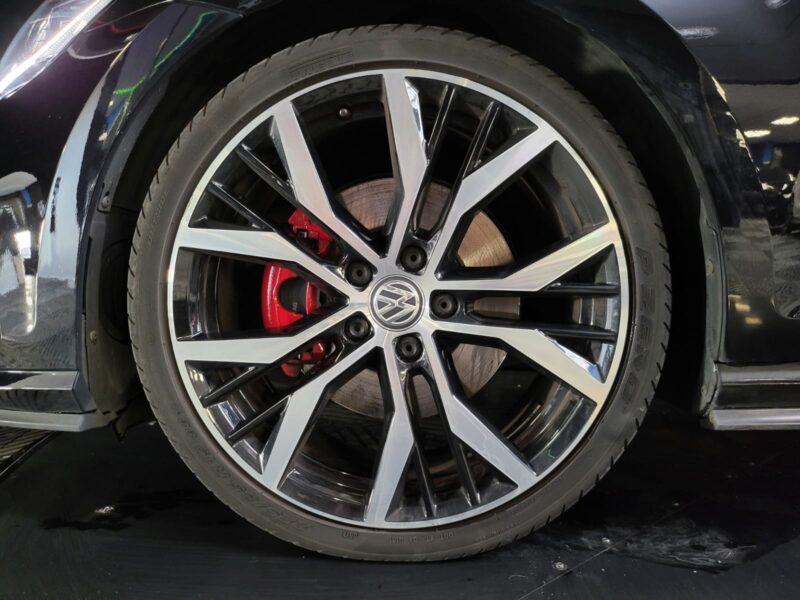 VOLKSWAGEN GOLF VII 7 GTI 230cv CARPLAY / CAMERA/ AIDES A LA CONDUITE