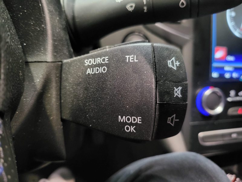 RENAULT MEGANE IV 1.5 BluedCi 115cv GT-Line BVM6 // CAMERA DE RECUL/DETECTION ANGLES MORTS/ALERTE FR