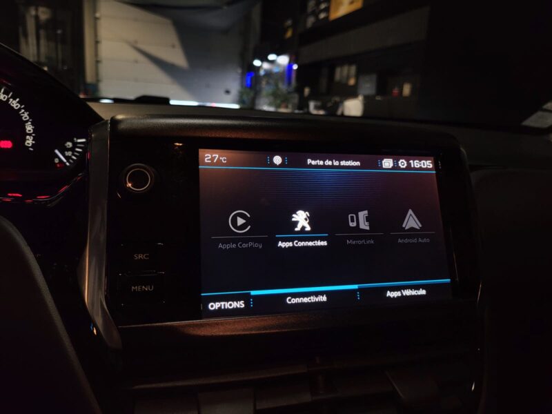 PEUGEOT 208 1.6 BlueHDi 75cv Active // APPLE CARPLAY/ANDROID AUTO/MIRROR LINK