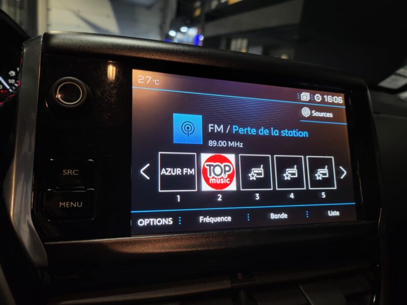 PEUGEOT 208 1.6 BlueHDi 75cv Active // APPLE CARPLAY/ANDROID AUTO/MIRROR LINK