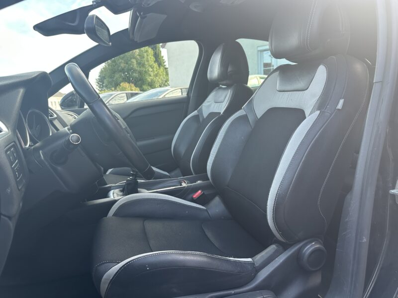 CITROEN DS4 2012