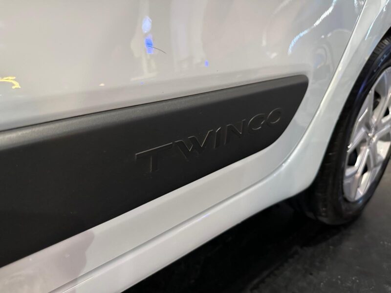 RENAULT TWINGO III 1.0 SCe 65cv Zen 1ère Main 8500kms // CLIMATISATION/LIMITEUR DE VITESSE/PRISE AUX