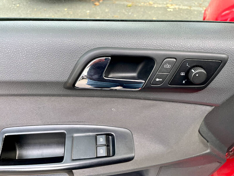 VOLKSWAGEN POLO 2004