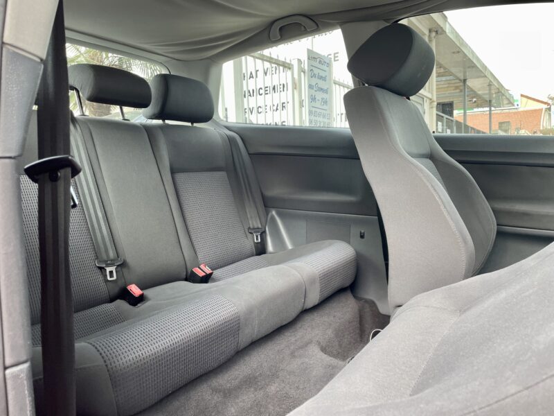 VOLKSWAGEN POLO 2004