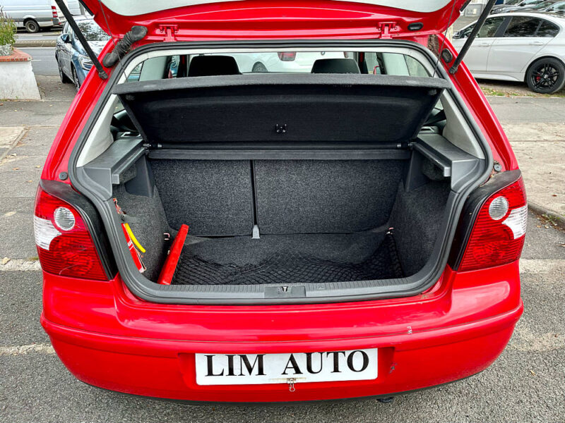 VOLKSWAGEN POLO 2004