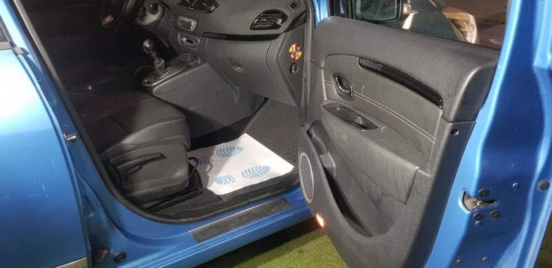 RENAULT SCÉNIC III 2012 1.6 dCi 130cv