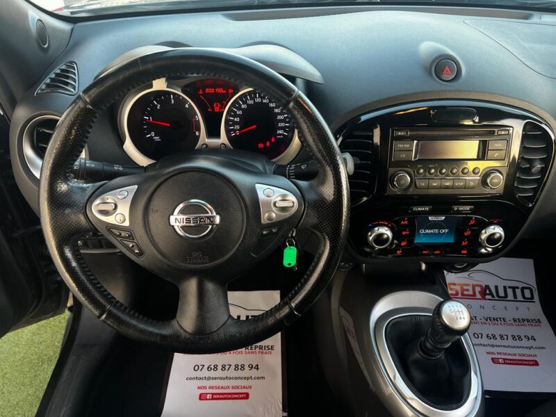 NISSAN JUKE 2013