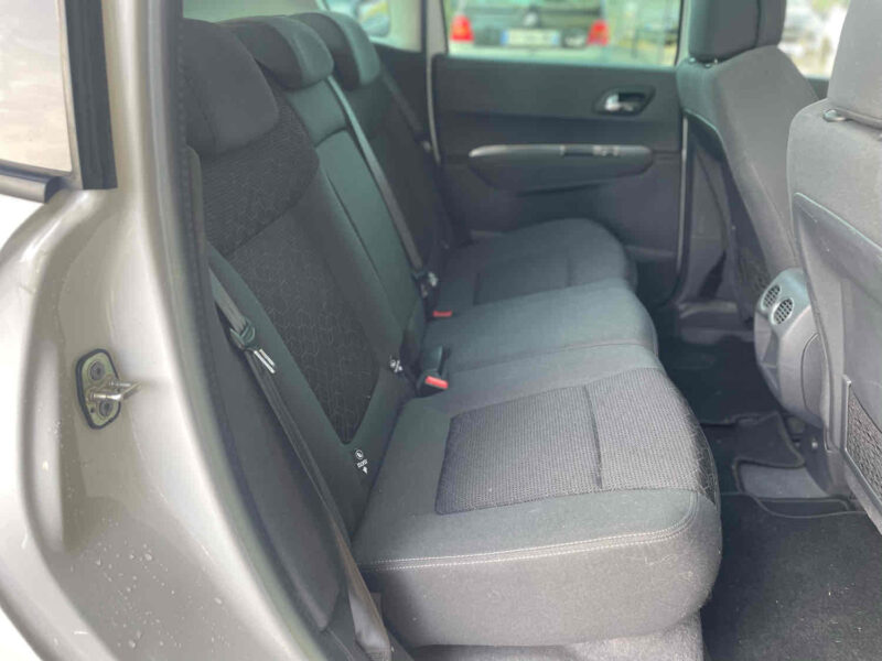 PEUGEOT 3008 Monospace 2014