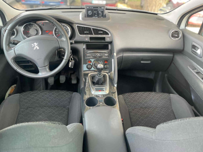 PEUGEOT 3008 Monospace 2014