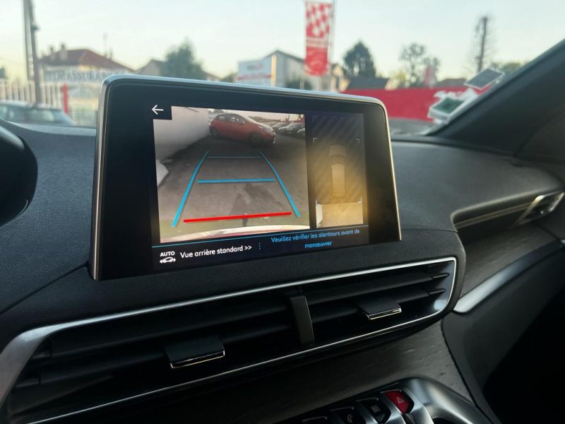 PEUGEOT 3008 SUV 2016