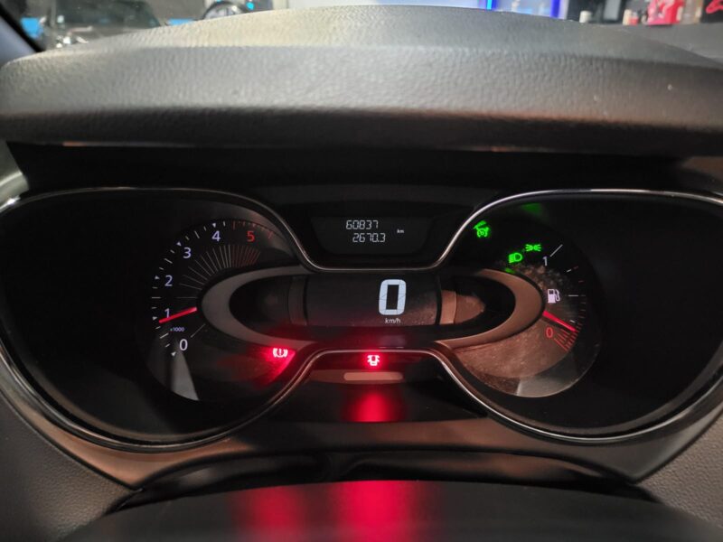 RENAULT CAPTUR  1.5 dCi 90cv ENERGY ECO / REGULATEUR / CAMERA / GPS