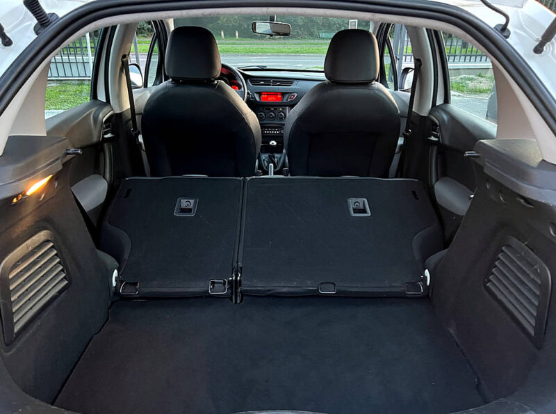 CITROEN C3 II 1.1 60 Cv 5 PORTES / CLIMATISATION BLUETOOTH CRIT AIR 1 - Garantie1an