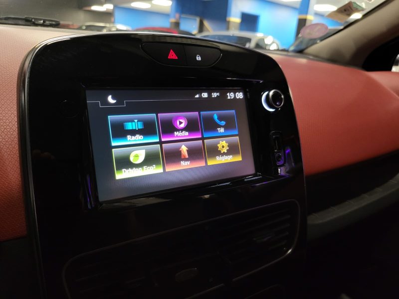 1.2 TCe 120cv INTENS / TOIT PANORAMIQUE / RADAR DE RECUL / GPS