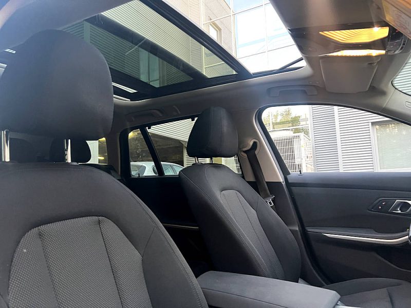 B.M.W. 3 Touring 2021