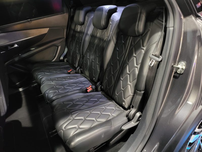 PEUGEOT 5008 II 2.0 BlueHDi 180cv GT 7PL / APPLE CAR PLAY / TOIT OUVRANT/ SIEGES CHAUFFANT