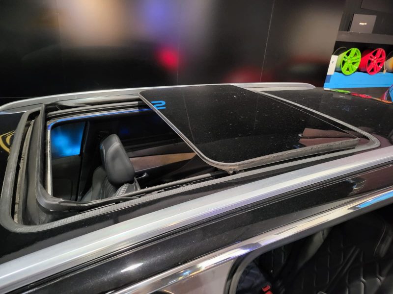 PEUGEOT 5008 II 2.0 BlueHDi 180cv GT 7PL / APPLE CAR PLAY / TOIT OUVRANT/ SIEGES CHAUFFANT