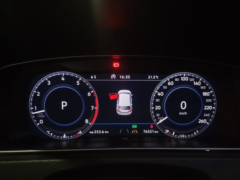 1.5 TSI 150 cv CARAT EXCLUSIVE / CARPLAY / SIEGES ELECTRIQUE / PARK ASSIST