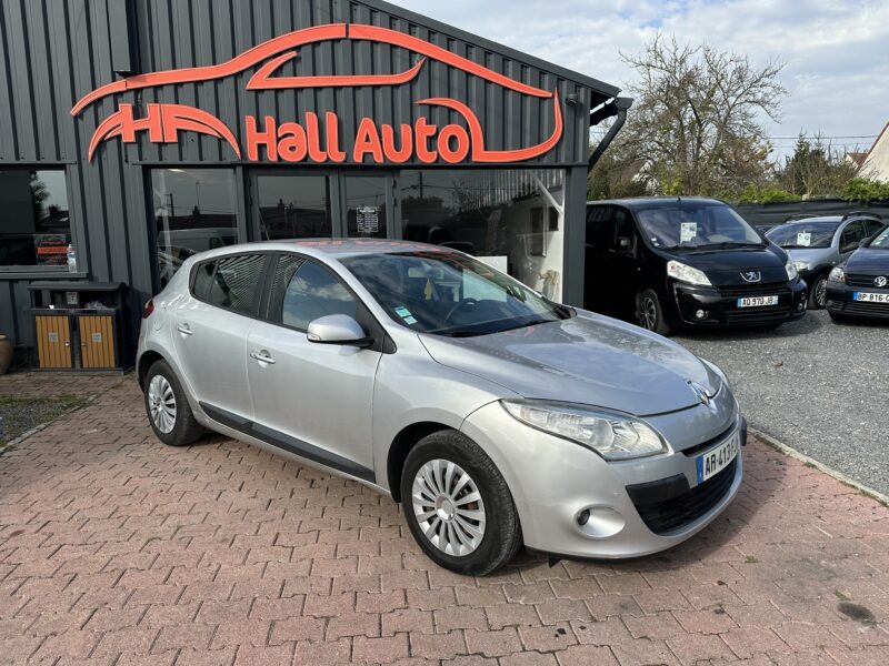 RENAULT MEGANE III 2010