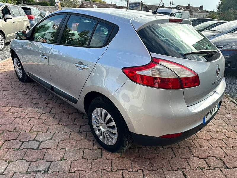 RENAULT MEGANE III 2010