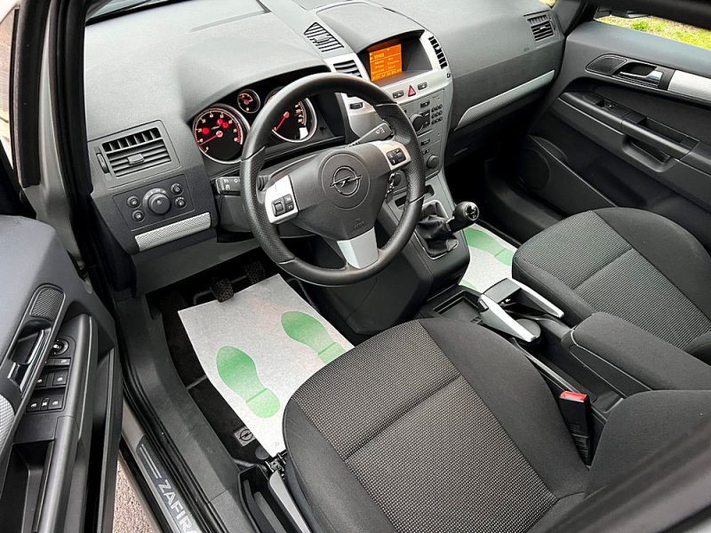 OPEL ZAFIRA II PHASE 2 1.7 CDTI 125 Cv 7 PLACES / PREMIERE MAIN ATTELAGE - Garantie1an